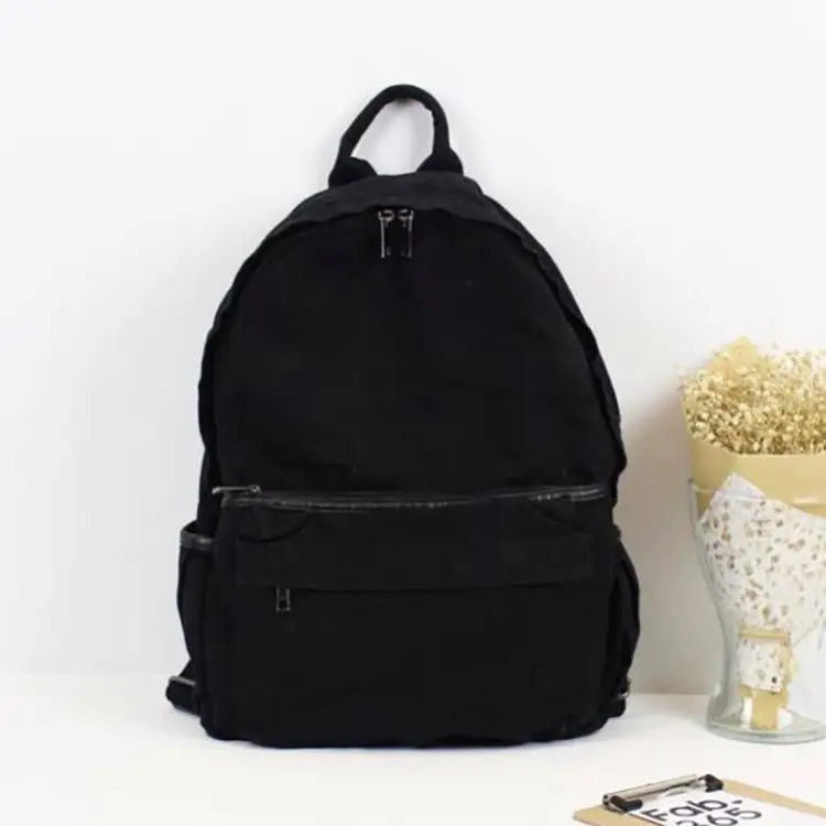 lightweight-canvas-backpack (1)